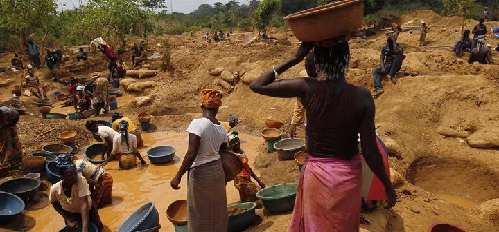 Guinée : au moins quatre personnes meurent dans un éboulement sur un site aurifère