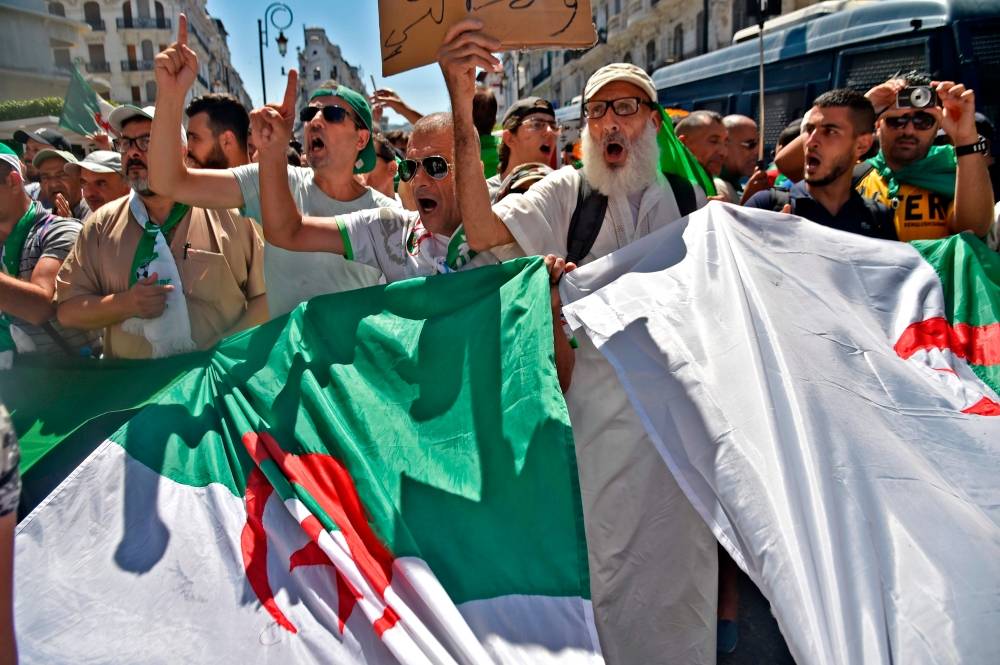 Algérie : une réunion de 