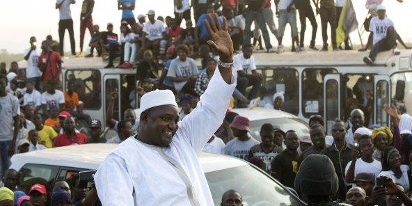 Gambie : le gouvernement durcit le ton et menace face à la contestation anti-présidentielle