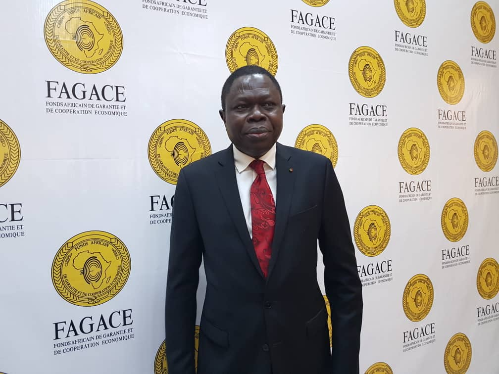 Institutions:  Dr. Ngueto Tiraïna Yambaye est le nouveau Directeur Général du Fagace. Il prône un «leadership pragmatique» basé sur les « 3R » :  Rigueur, Responsabilité, Redevabilité